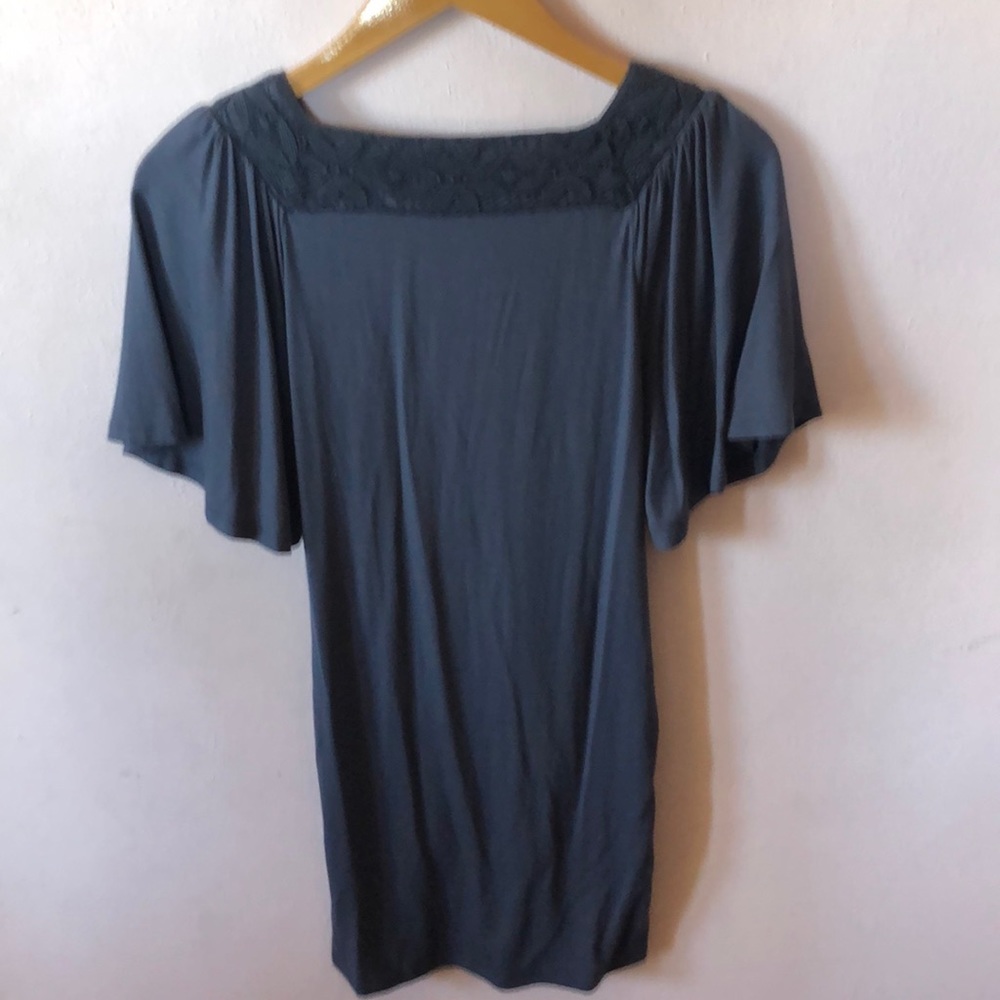 Blouse - Picture 2 of 2
